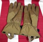 画像2: 米軍実物　ORアウトドアリサーチ   GLOVE,INTERMEDIATE COLD WEATHER MEDIUM (2)