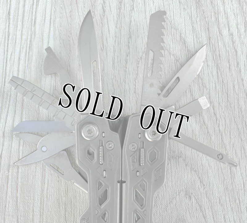 画像9: 米軍実物 ファーストエイドキットセット BOX (9)