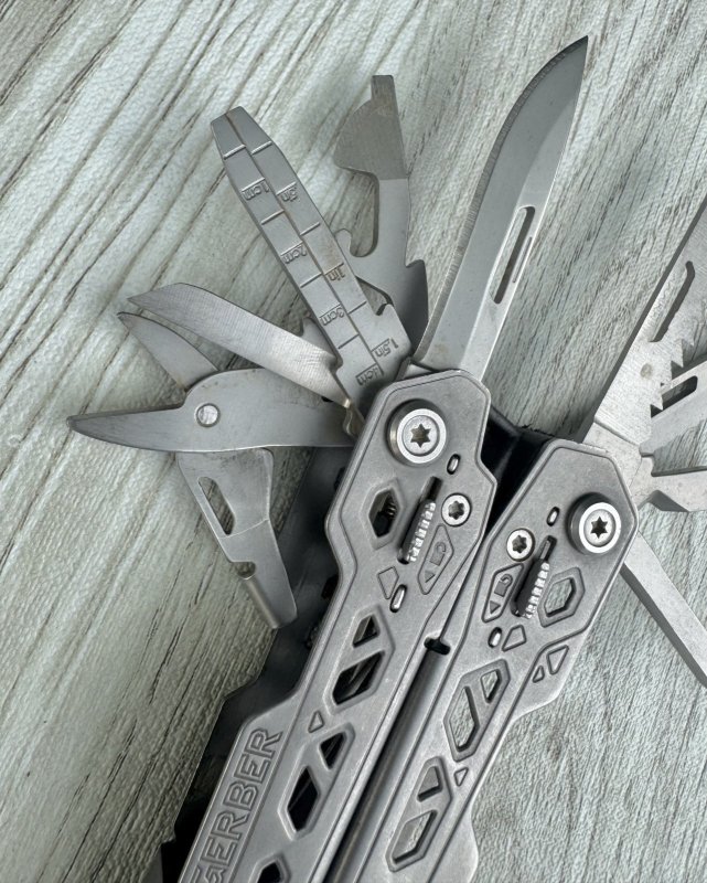 画像10: 米軍放出品 GERBER TRUSS マルチプライヤー ツール  (10)