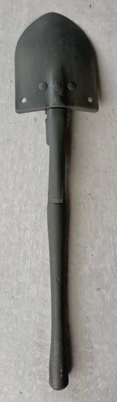 画像12: 米軍実物 ベトナム AMES 1965 FOLDING ショベル ピック (12)