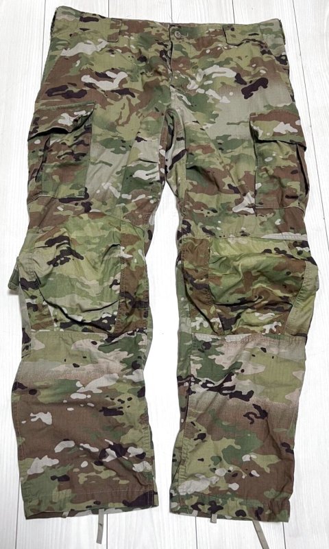 画像1: 米軍実物　IHWCU（Improved Hot Weather Combat Uniform）ジャケット・パンツセット　X LARGE-REGULAR (1)