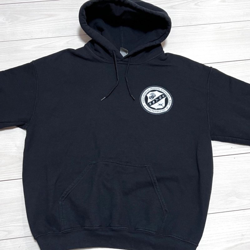 画像2: 米軍放出品 FMTB-W　 スウェットパーカー MEDIUM　海兵隊 (2)