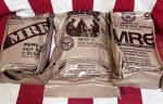 画像1: 米軍実物 ワーニック社　2026年検　MREレーション/戦闘食　3個セット (1)