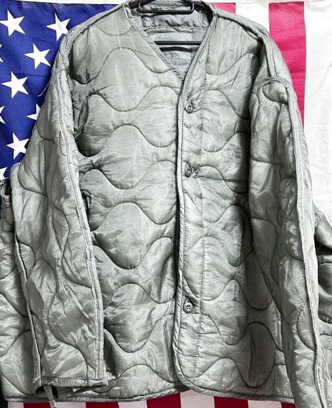 画像1: 米軍実物 ACU　M-65フィールドジャケットライナー　XX LARGE (1)