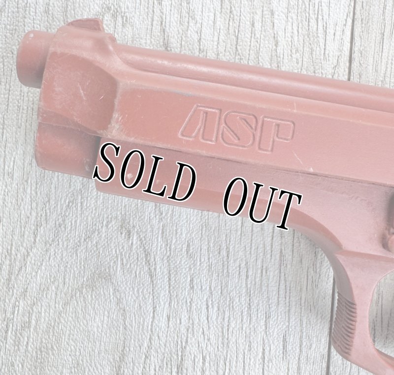 画像5: 米軍実物 ASP 7301 レッド トレーニング ガン BER　92 (5)