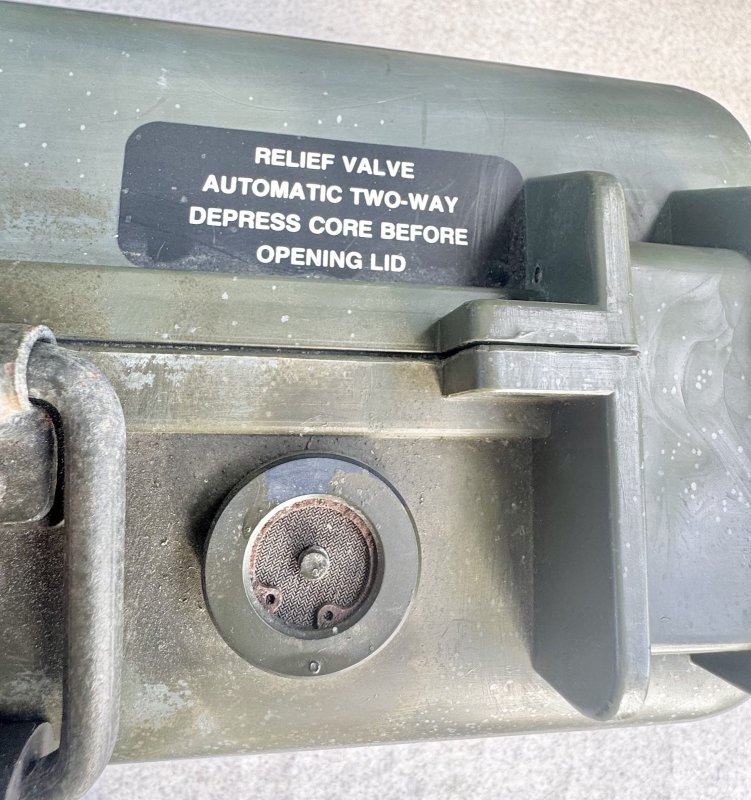 画像11: 米軍実物 ナイト ビジョンケース (11)