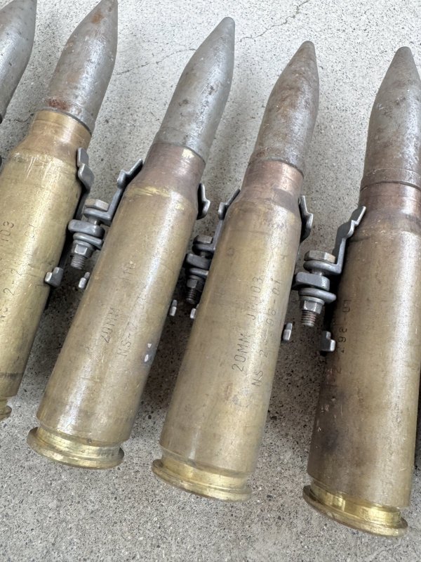 画像6: 米軍実物  M61A1 VULCAN  20mm 薬莢 使用済み 安全品 8発 (6)