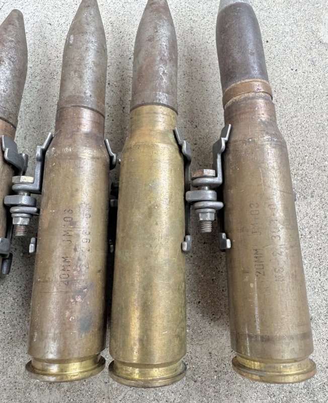 画像5: 米軍実物  M61A1 VULCAN  20mm 薬莢 使用済み 安全品 8発 (5)
