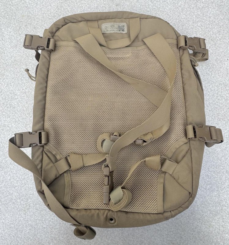 画像7: 海兵隊実物 CORPSMAN CAS メディカル サスティメント バッグ (7)