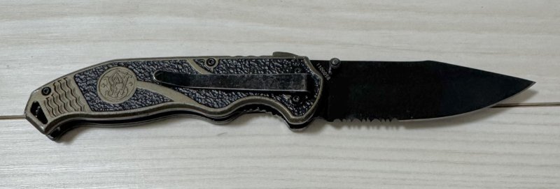 画像3: 海兵隊放出品 Smith＆Wesson   SWAT II Spring Assisted フォールディングナイフ (3)