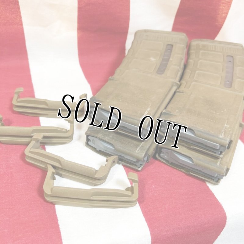 画像5: 米軍実物 MAGPUL PMAG 30 GEN M3 AR-15/M4/M16 30連マガジン   WINDOW 両窓 30rd マグ 5.56mm コヨーテタン　4個セット  (5)