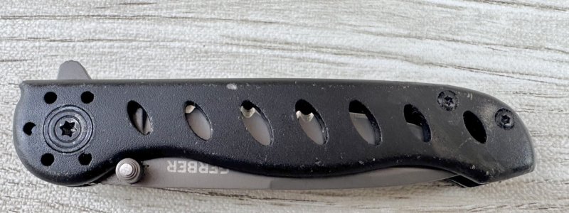 画像7: 米軍放出品 GERBER 折りたたみナイフ EVO Jr. ライナーロック式 (7)