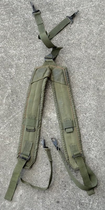 画像1: 米軍実物 LC-2 ナイロン Y型サスペンダー (1)
