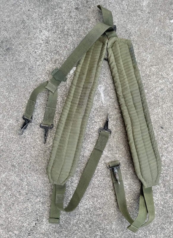 画像4: 米軍実物 LC-2 ナイロン Y型サスペンダー (4)
