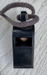 画像6: 米軍放出品 ホイッスル ブラック (6)