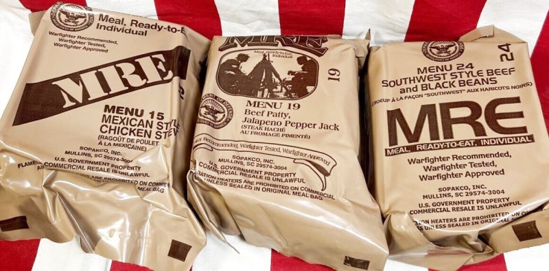 画像1: 米軍実物 2024年検【SOPAKCO】MREレーション/戦闘食 3個セット キャンプ 車中泊 (1)
