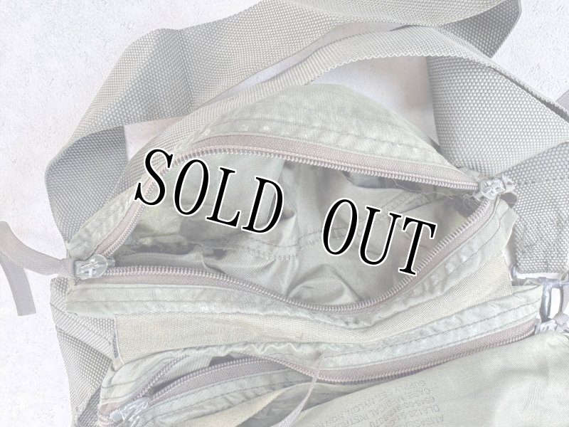 画像8: 米軍実物 M3 メディックバッグ 3ポーチコンパートメント USGI  (8)