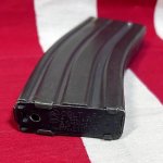 画像4: 米軍実物 　COLT　AR-15　M16/M4　30連　5,56MM　マガジン (4)