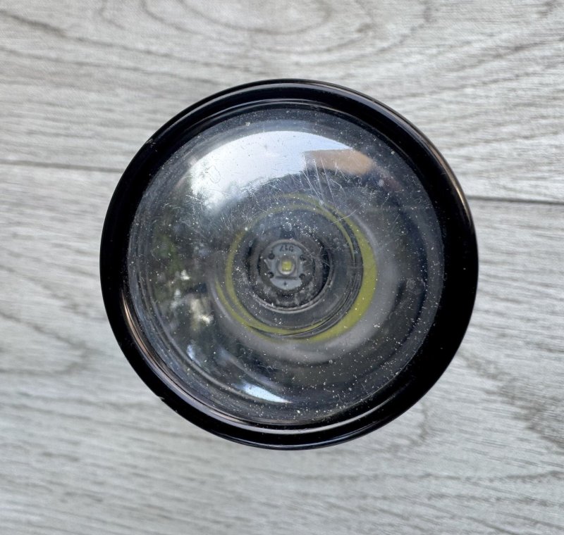 画像5: 米軍放出品 MAG-LITE(マグライト)LED フラッシュライト 警棒 懐中電灯   (5)