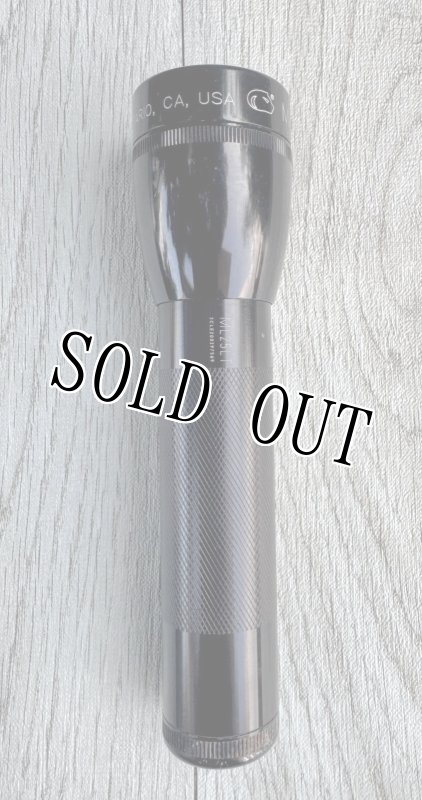 画像1: 米軍放出品 MAG-LITE(マグライト)LED フラッシュライト 警棒 懐中電灯   (1)