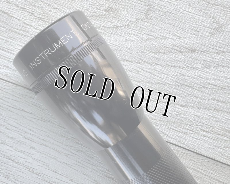 画像4: 米軍放出品 MAG-LITE(マグライト)LED フラッシュライト 警棒 懐中電灯   (4)