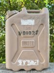 画像3: 米軍実物 WATER タンク　デザート (プラスチック) (3)