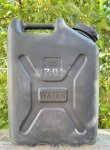 画像3: 米軍実物 WATER タンク　(プラスチック) ブラック　❶ (3)