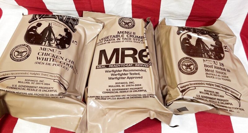 画像1: 米軍実物 2024年検【SOPAKCO】MREレーション/戦闘食 3個セット キャンプ 車中泊 (1)