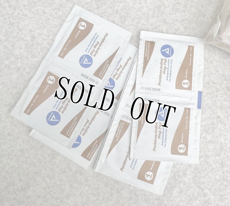 画像5: 米軍実物 ファーストエイドキットセット BOX (5)