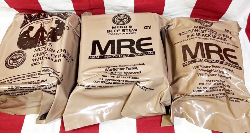 画像1: 米軍実物 2024年検【SOPAKCO】MREレーション/戦闘食 3個セット キャンプ 車中泊 (1)