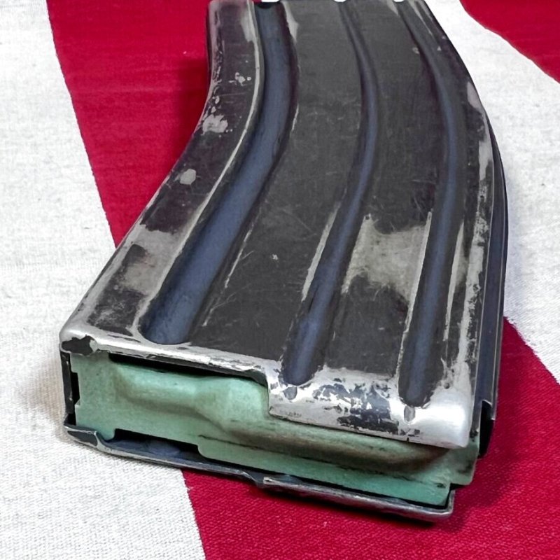 画像4: 米軍実物  COLT'S　M16/M4　30連　5,56MM　マガジン (4)