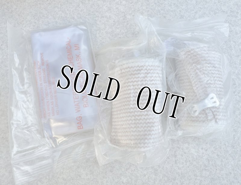 画像5: 米軍実物 ファーストエイドキットセット BOX (5)