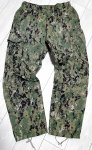 画像1: 米軍実物　US NAVY,　AOR2　NUW　迷彩パンツ　TYPEIII　LARGE-REGULA (1)