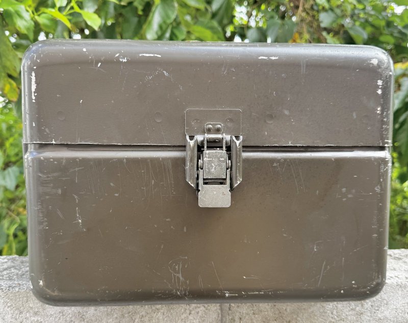 画像4: 米軍実物 NIGHT VISION GOGGLES STORAGE CASE AN/PVS-7A (4)
