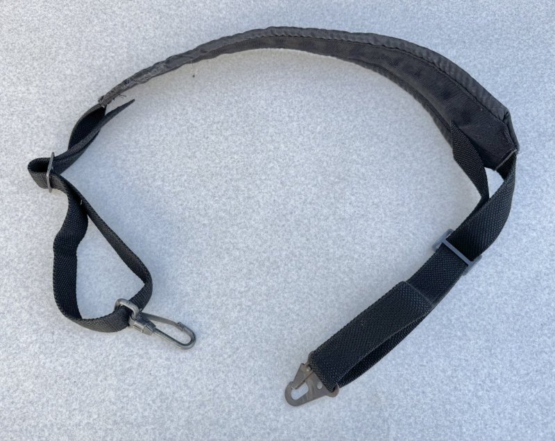 画像1: 米軍実物 M60／M249 SLING SMALL ARMS　 (1)