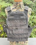 画像1: 米軍実物 T3 Gear Geronimo 2 Plate Carrier  (1)