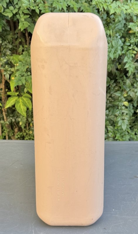 画像2: 米軍実物 WATER タンク デザート (プラスチック) (2)