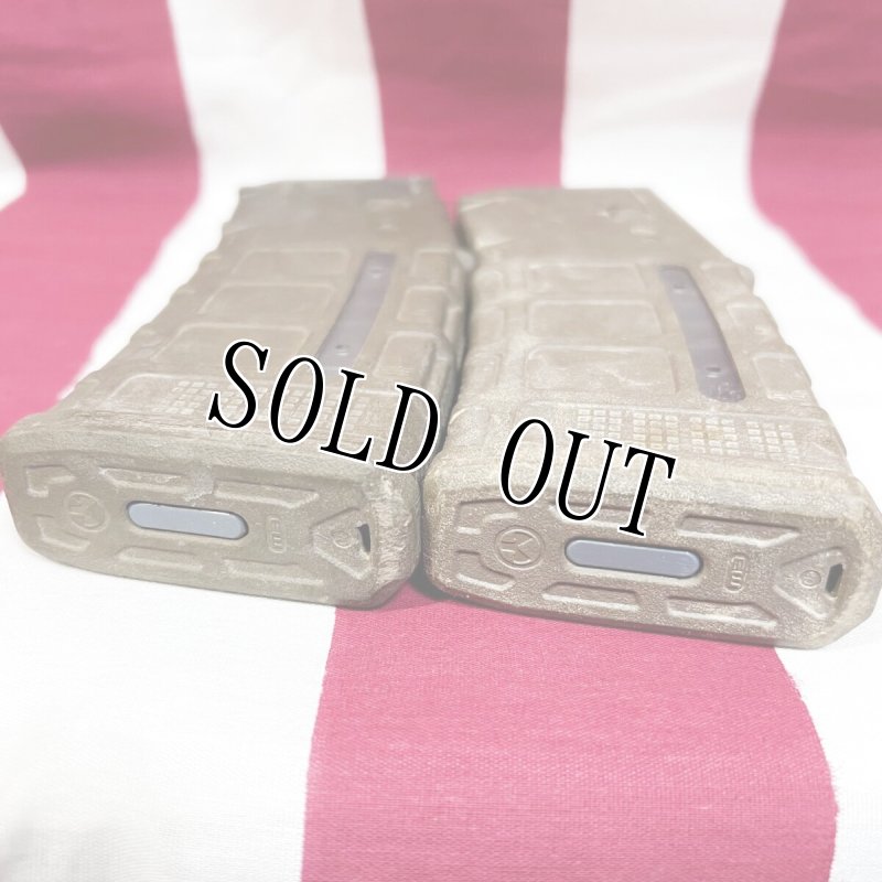 画像2: 米軍実物 MAGPUL PMAG 30 GEN M3 AR-15/M4/M16 30連マガジン   WINDOW 両窓 30rd マグ 5.56mm コヨーテタン　2個セット  (2)