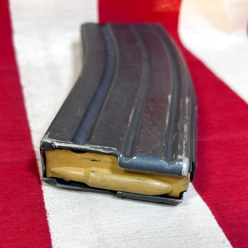 画像4: 米軍実物　M16/M4　30連　5,56MM　マガジン (4)