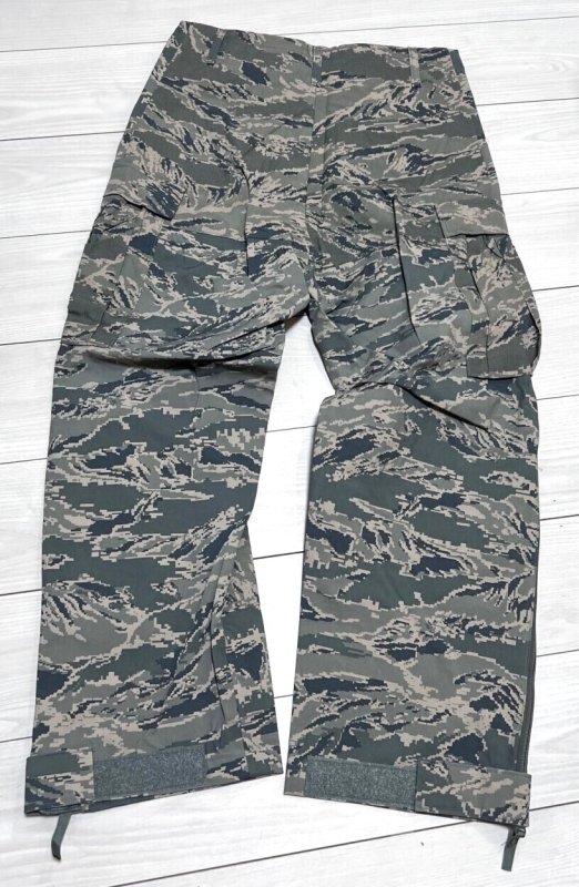 画像2: 米軍実物　USAF ABU　ゴアテックスパンツ　GORE-TEX　　SMALL-REGULAR (2)