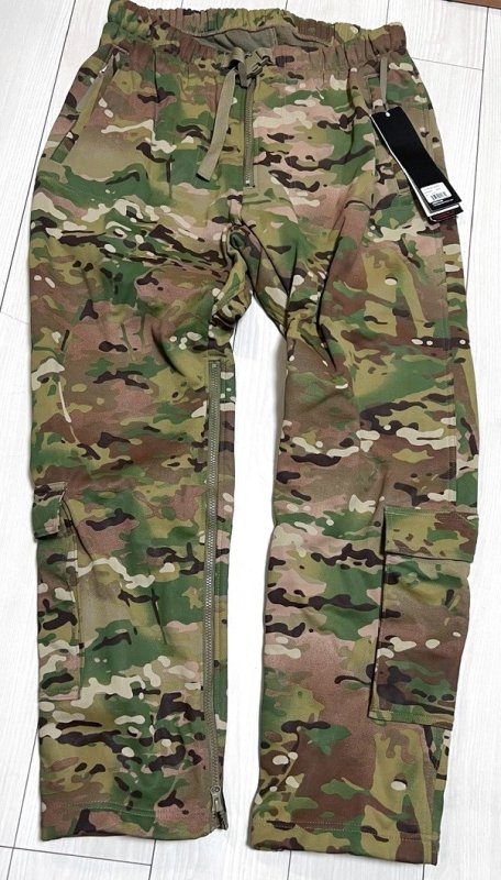画像1: 米軍実物 MASSIF エレメントパンツ マルチカム　LARGE (1)