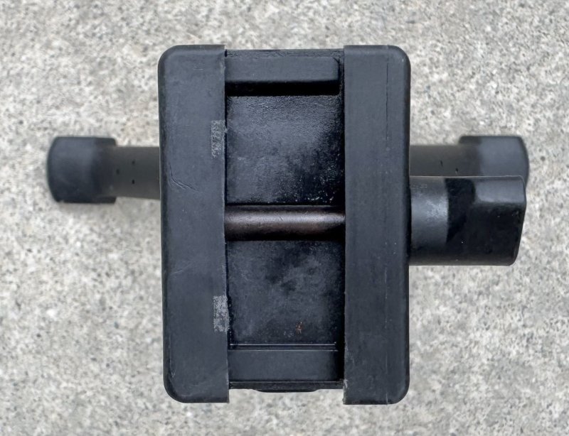 画像8: 米軍実物 GPS Grip Pod バイポッド グリップ 二脚 (8)