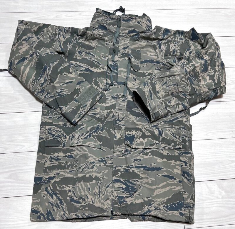 画像1: 米軍実物 USAF　米空軍　ABU　GORE-TEX　パーカー　SMALL-LONG (1)