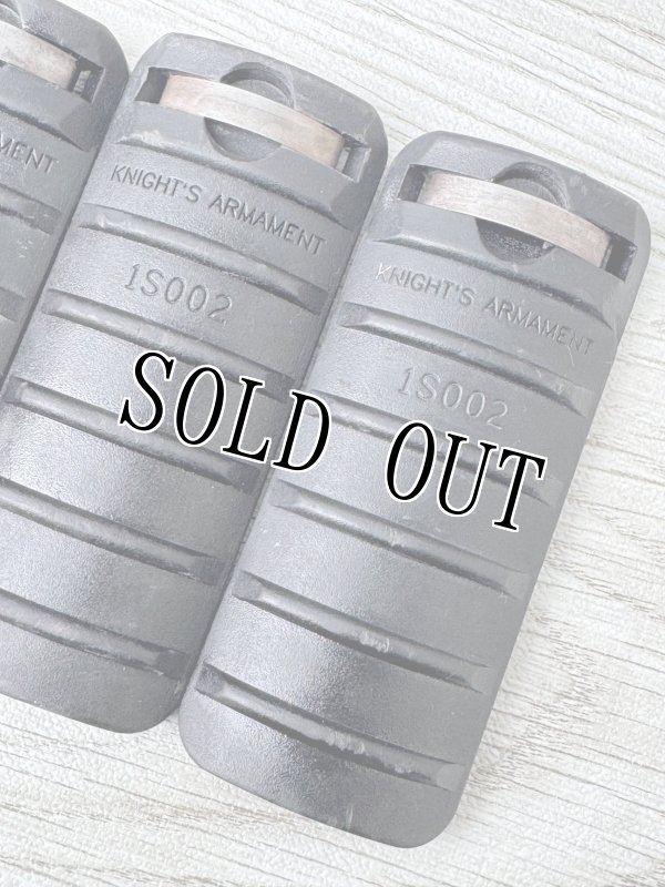 画像2: 米軍実物 KNIGHTS ARMAMENT レールカバー 4本セット (2)