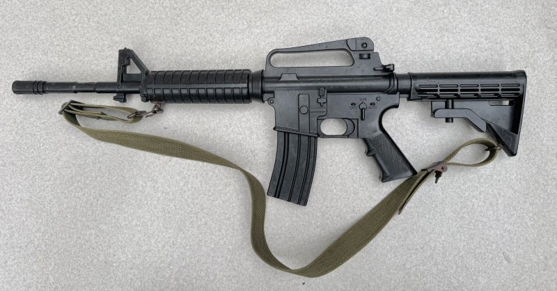 画像1: 米軍実物 RUBBER TRAINING RIFLE M4A2  (1)