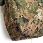 画像5: 米軍放出品　USMC　ピクセルボストンバッグ (5)