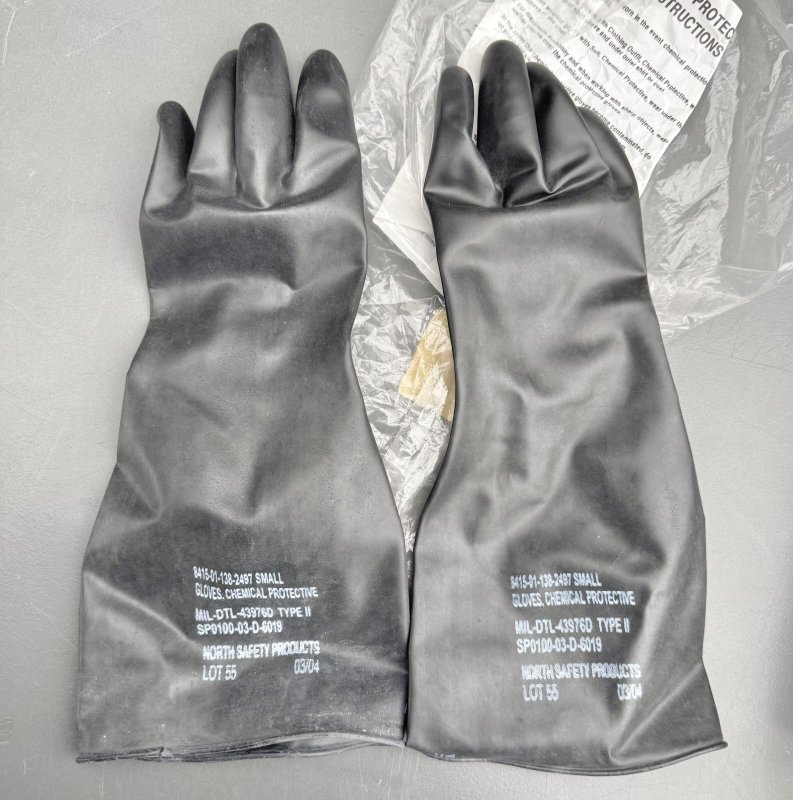 画像2: 米軍実物 科学防護服 ケミカル グローブ　LARGE (2)