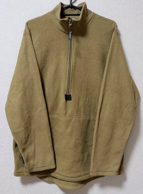画像1: 米海兵隊実物　USMC ポーラテックフリース　コヨーテ　SMALL (1)