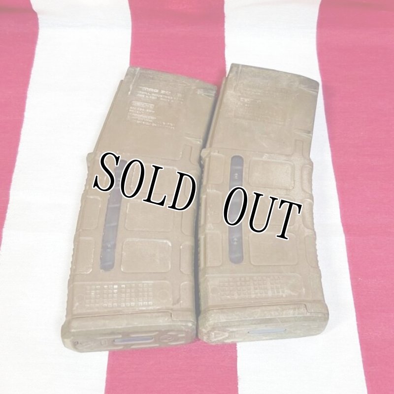 画像2: 米軍実物 MAGPUL PMAG 30 GEN M3 AR-15/M4/M16 30連マガジン   WINDOW 両窓 30rd マグ 5.56mm コヨーテタン　2個セット  (2)