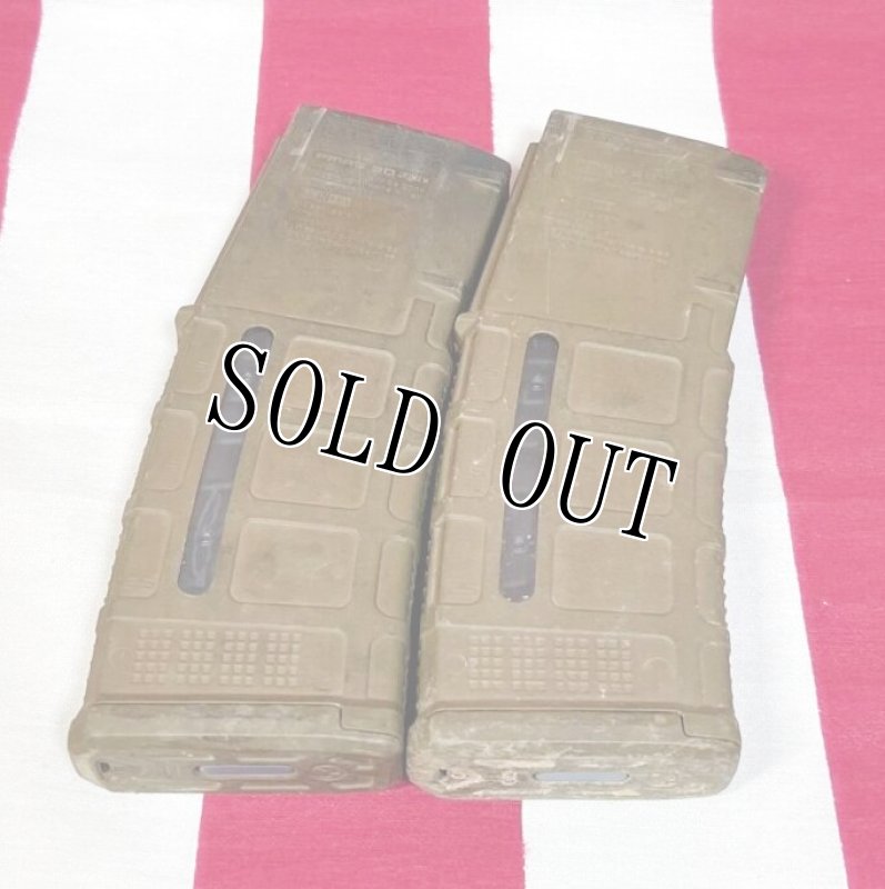 画像2: 米軍実物 MAGPUL PMAG 30 GEN M3 AR-15/M4/M16 30連マガジン   WINDOW 両窓 30rd マグ 5.56mm コヨーテタン　2個セット  (2)